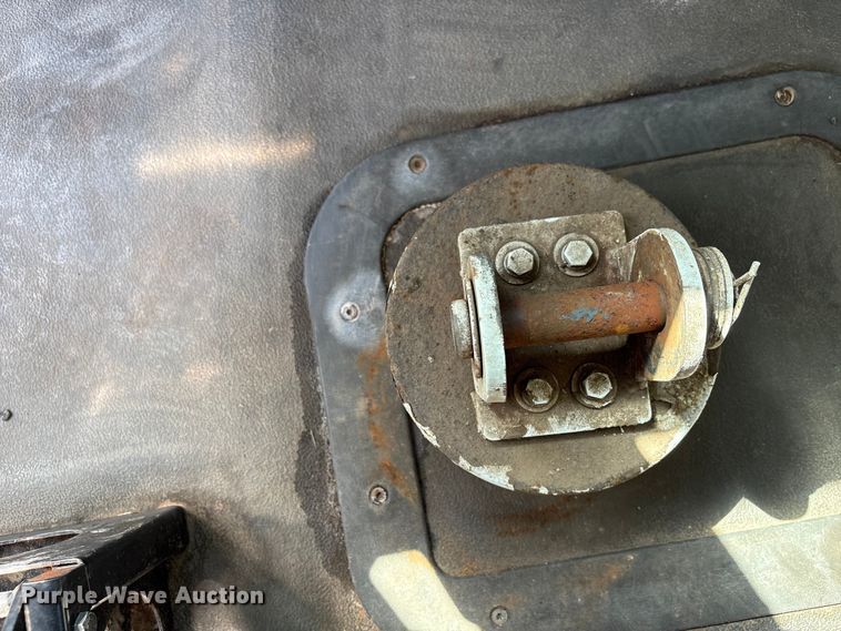 image for item NK9052 2008 Sterling L8500 sewer jetter truck