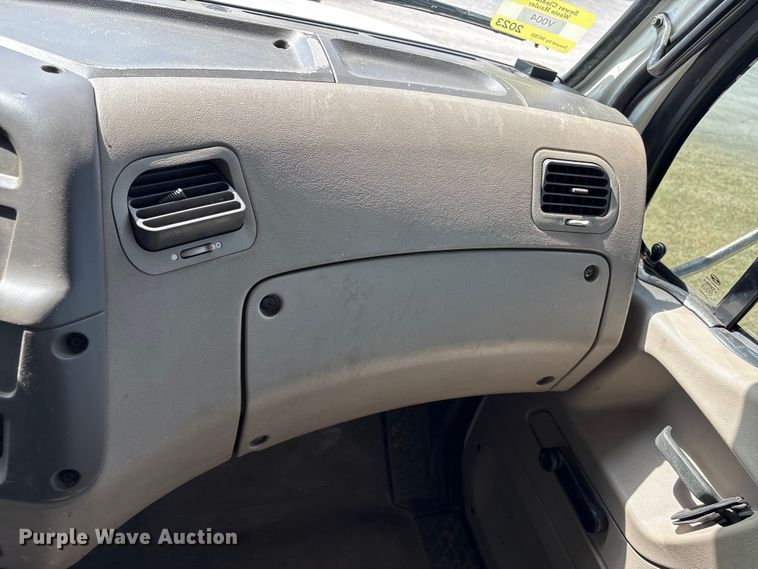 image for item NK9052 2008 Sterling L8500 sewer jetter truck