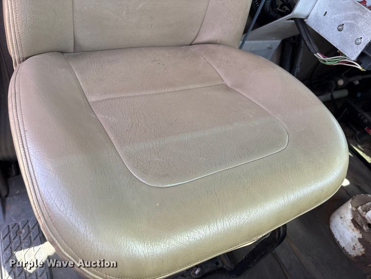 image for item NK9052 2008 Sterling L8500 sewer jetter truck