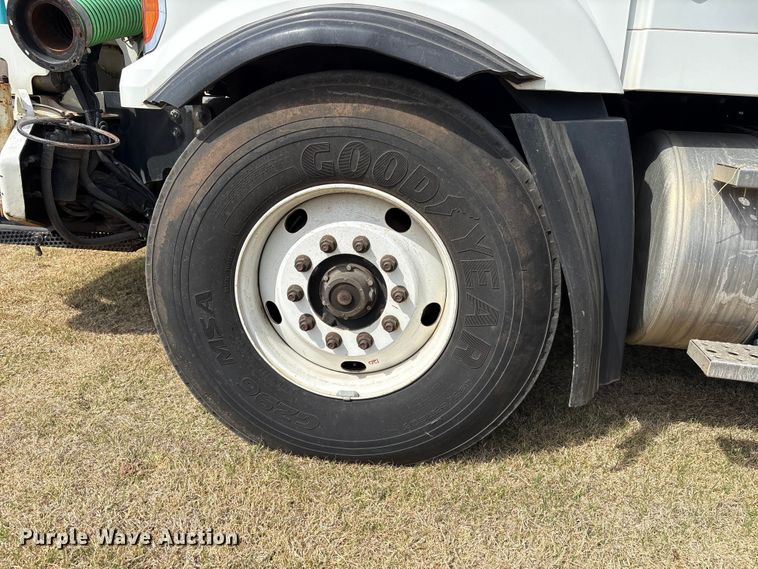 image for item NK9052 2008 Sterling L8500 sewer jetter truck