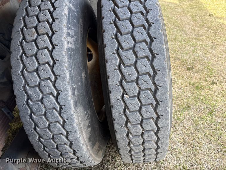 image for item NK9052 2008 Sterling L8500 sewer jetter truck