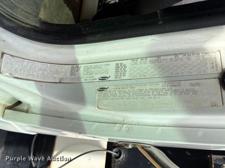 image for item NK9052 2008 Sterling L8500 sewer jetter truck