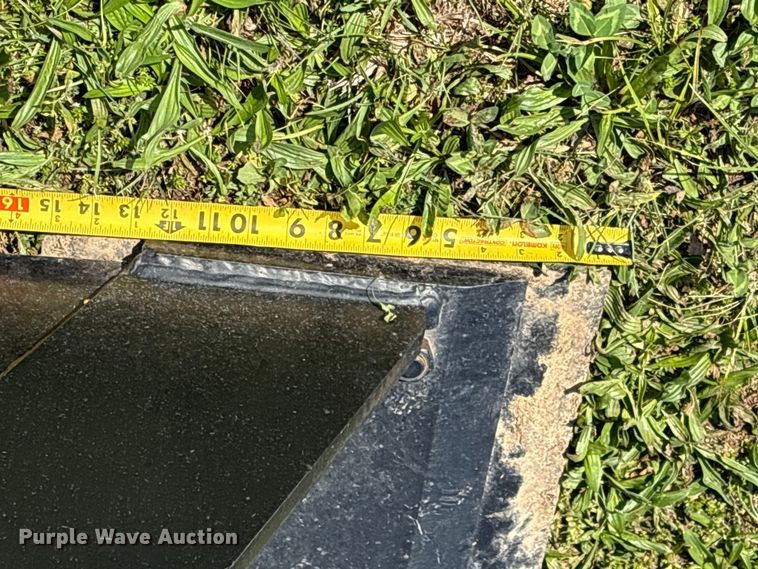 image for item NK9068 Rockland GPX2 wheel loader bucket