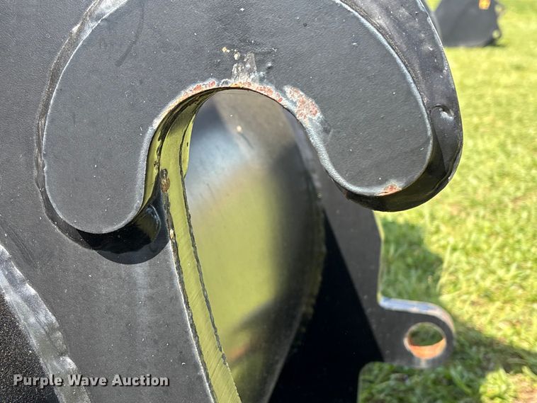 image for item NK9069 Rockland GPX2 wheel loader bucket