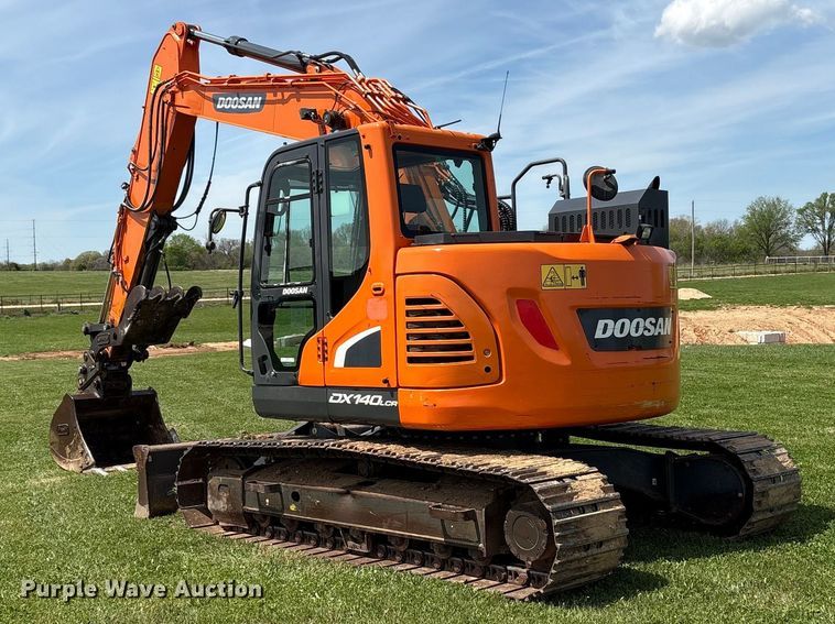 image for item NK9072 2018 Doosan DX140LCR-5 excavator