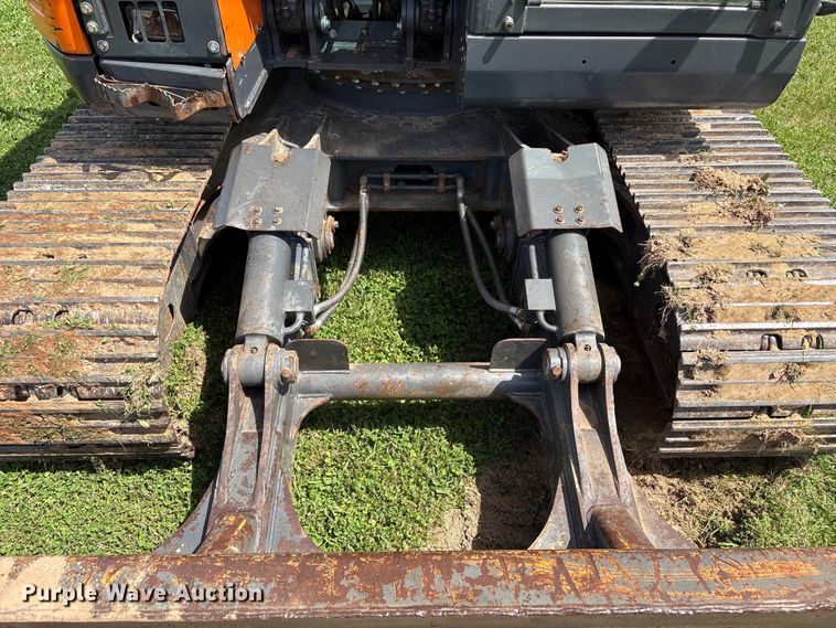 image for item NK9072 2018 Doosan DX140LCR-5 excavator