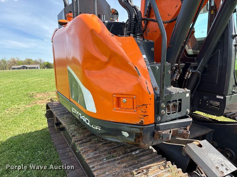 image for item NK9072 2018 Doosan DX140LCR-5 excavator