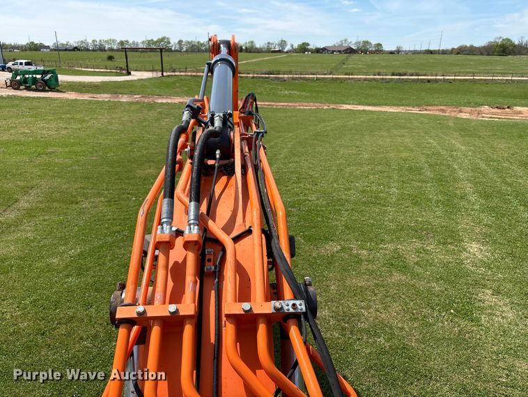 image for item NK9072 2018 Doosan DX140LCR-5 excavator