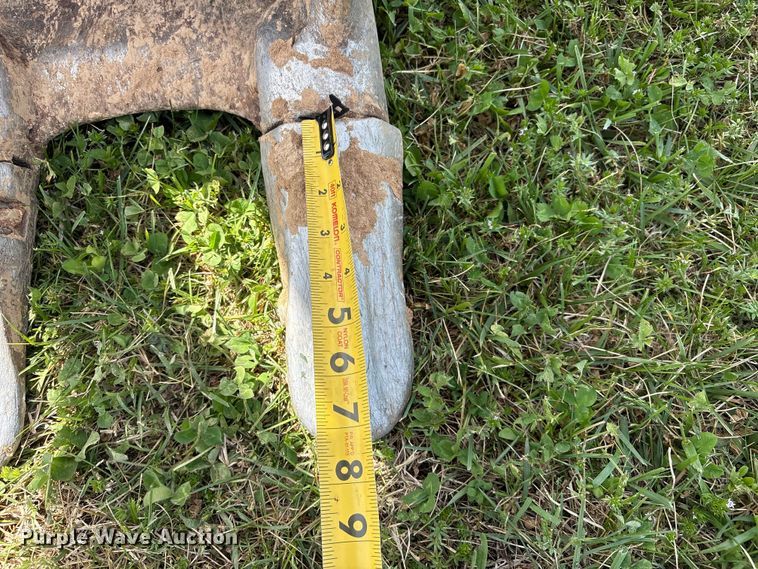 image for item NK9072 2018 Doosan DX140LCR-5 excavator