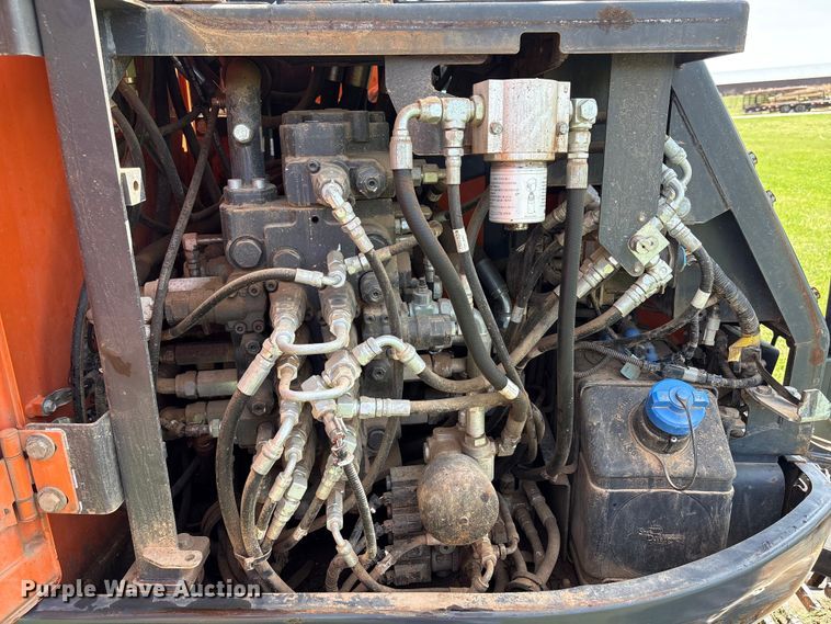 image for item NK9072 2018 Doosan DX140LCR-5 excavator