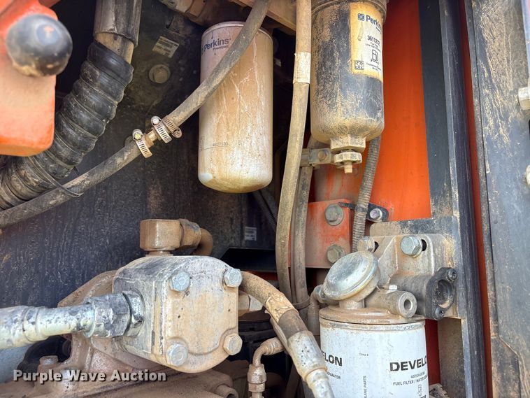 image for item NK9072 2018 Doosan DX140LCR-5 excavator