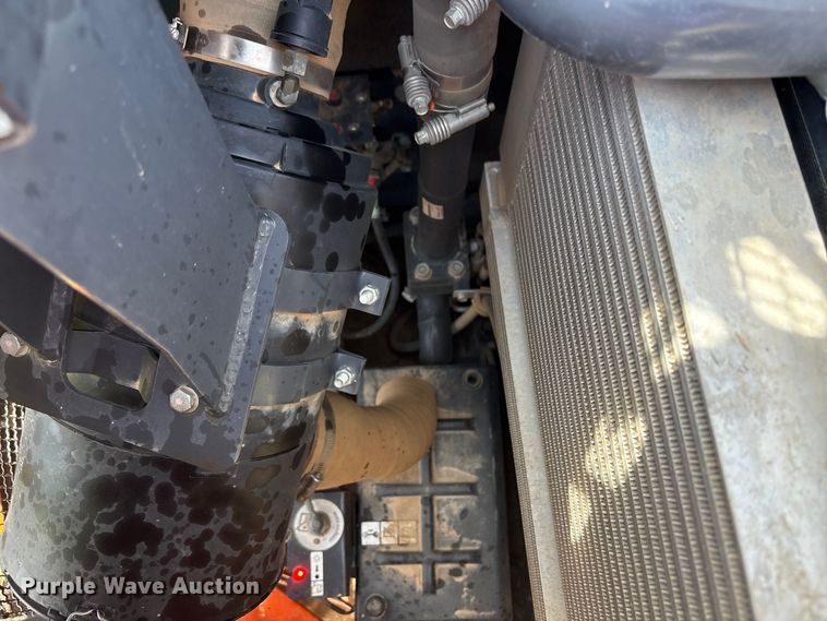 image for item NK9072 2018 Doosan DX140LCR-5 excavator