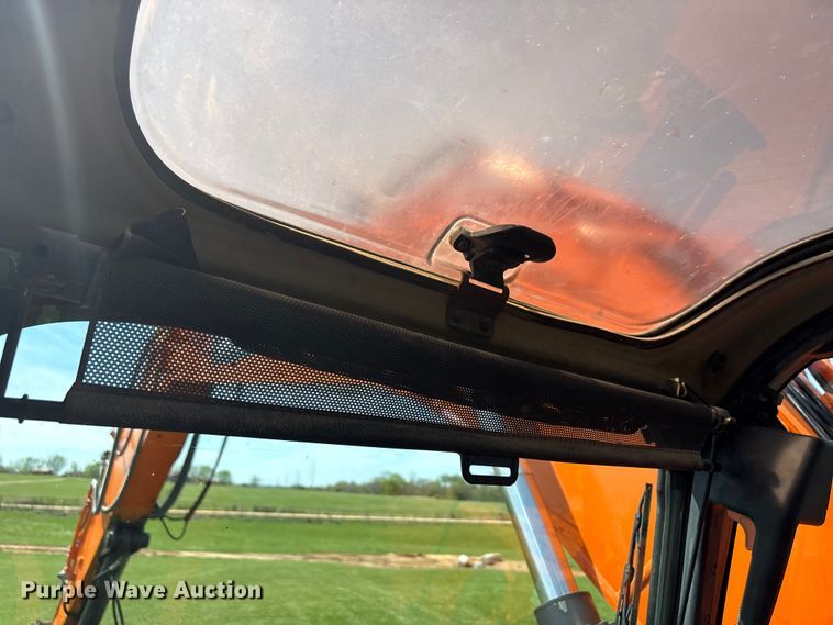 image for item NK9072 2018 Doosan DX140LCR-5 excavator