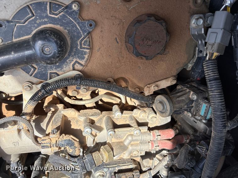 image for item NK9072 2018 Doosan DX140LCR-5 excavator