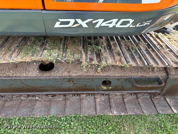 image for item NK9072 2018 Doosan DX140LCR-5 excavator