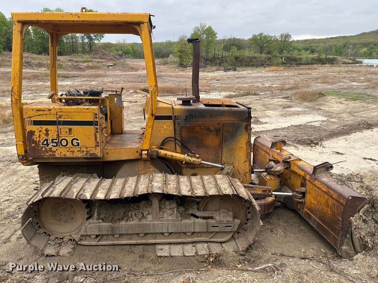 image for item NK9151 1988 John Deere 450G dozer