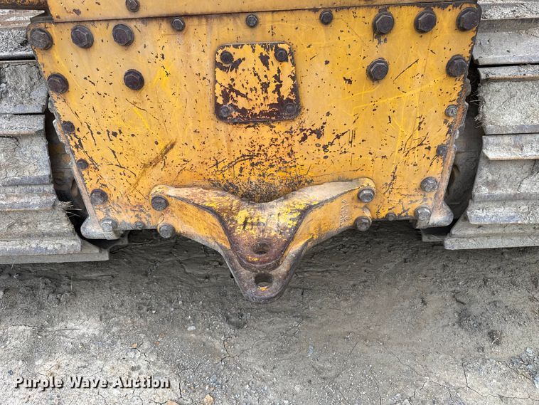 image for item NK9151 1988 John Deere 450G dozer