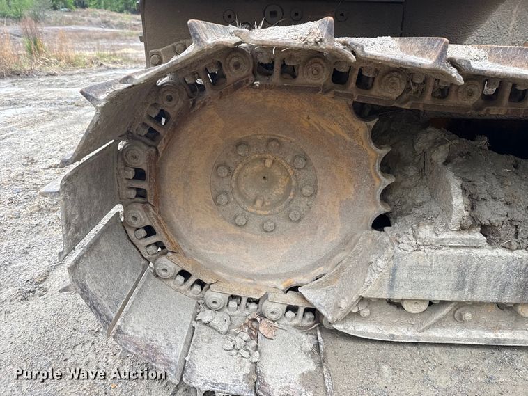 image for item NK9151 1988 John Deere 450G dozer
