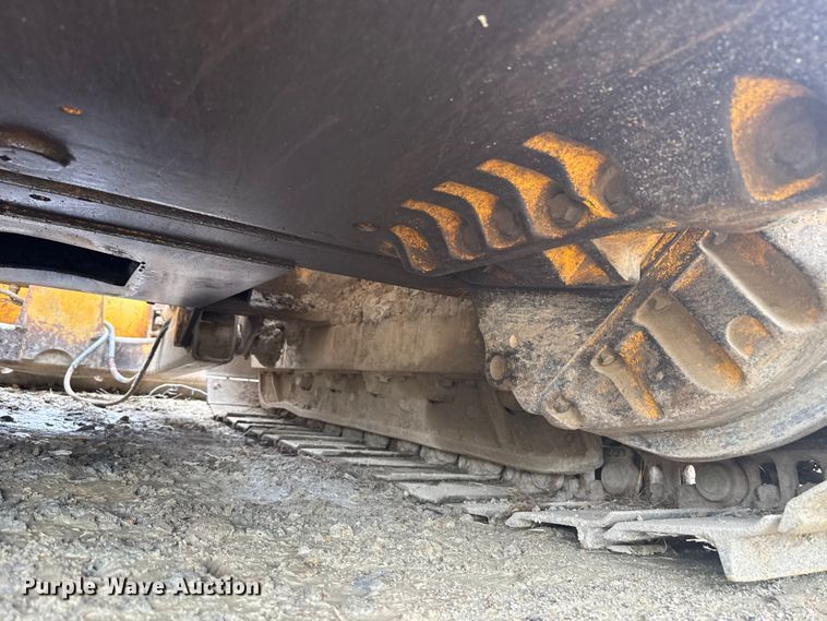 image for item NK9151 1988 John Deere 450G dozer