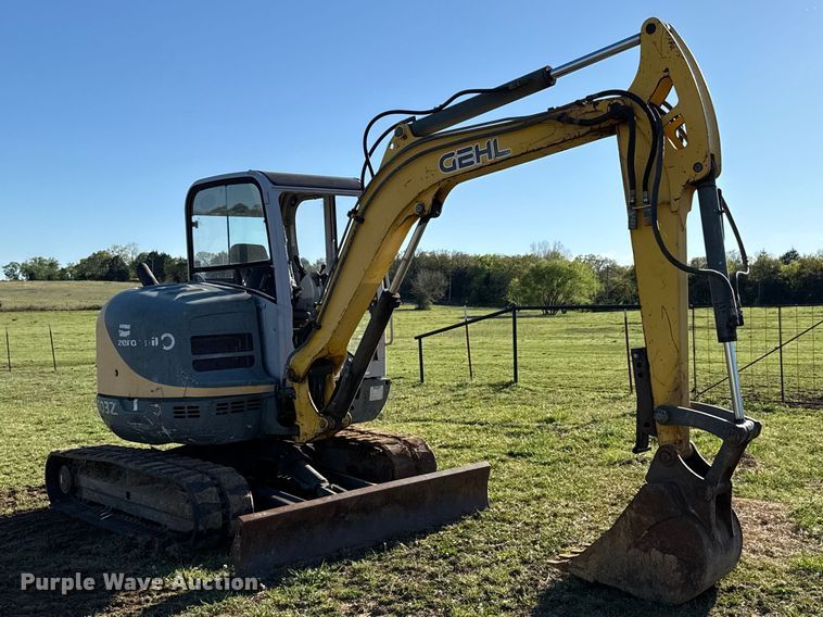 image for item NK9159 2005 Gehl 503Z mini excavator