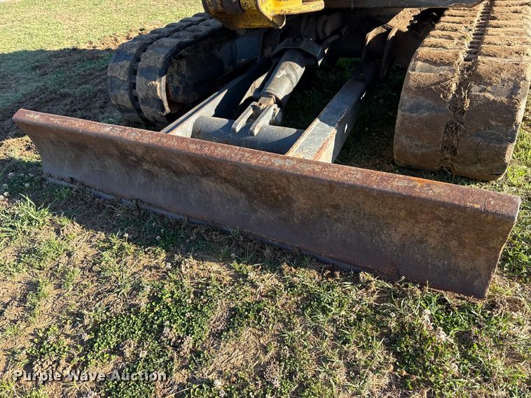 image for item NK9159 2005 Gehl 503Z mini excavator