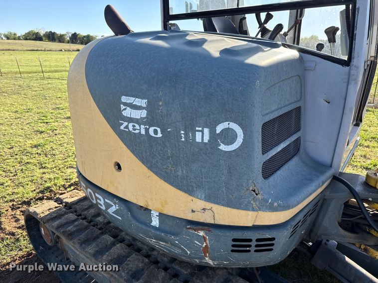 image for item NK9159 2005 Gehl 503Z mini excavator
