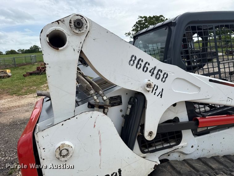 image for item NK9196 2011 Bobcat T750 skid steer loader