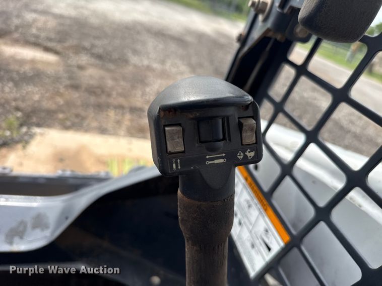 image for item NK9196 2011 Bobcat T750 skid steer loader