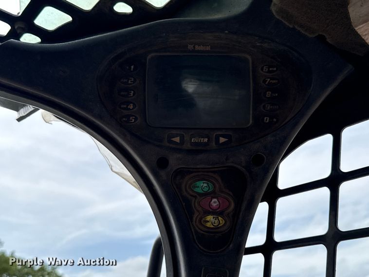 image for item NK9196 2011 Bobcat T750 skid steer loader