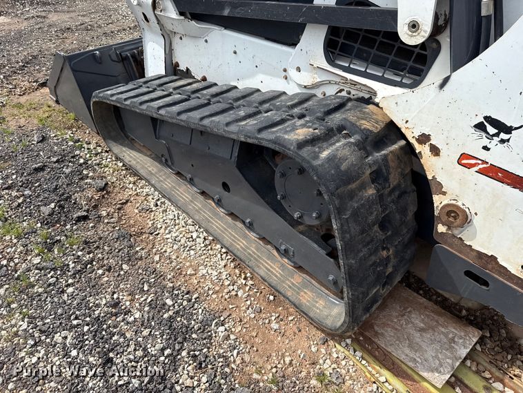image for item NK9196 2011 Bobcat T750 skid steer loader