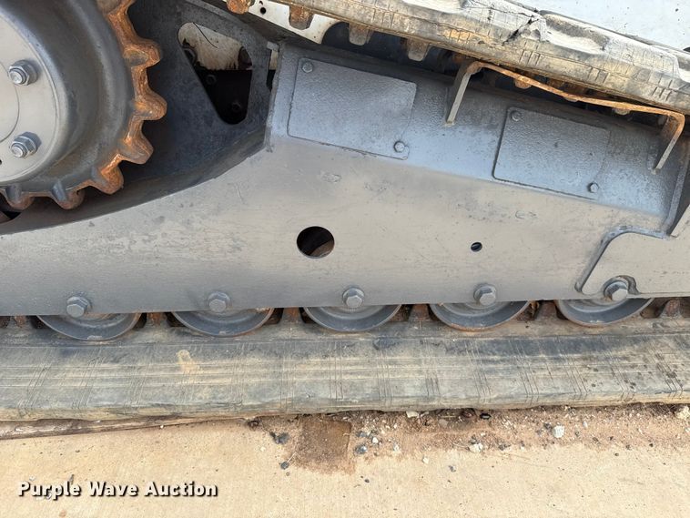 image for item NK9196 2011 Bobcat T750 skid steer loader
