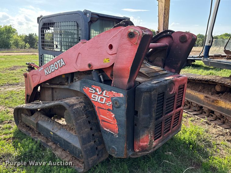 image for item NK9198 2014 Kubota SVL90-2 skid steer loader