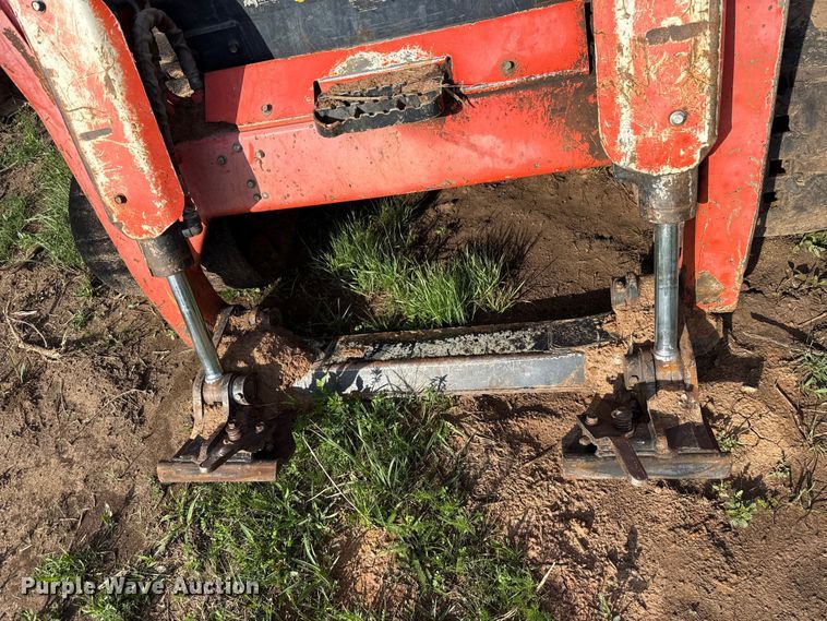 image for item NK9198 2014 Kubota SVL90-2 skid steer loader