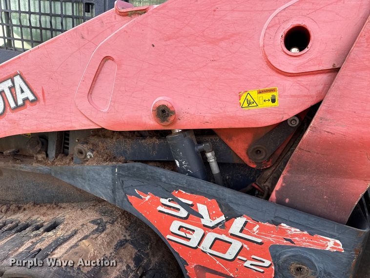 image for item NK9198 2014 Kubota SVL90-2 skid steer loader