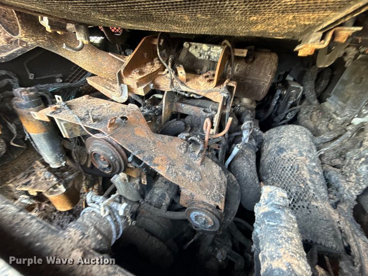image for item NK9198 2014 Kubota SVL90-2 skid steer loader