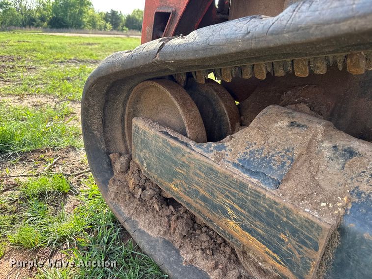 image for item NK9198 2014 Kubota SVL90-2 skid steer loader