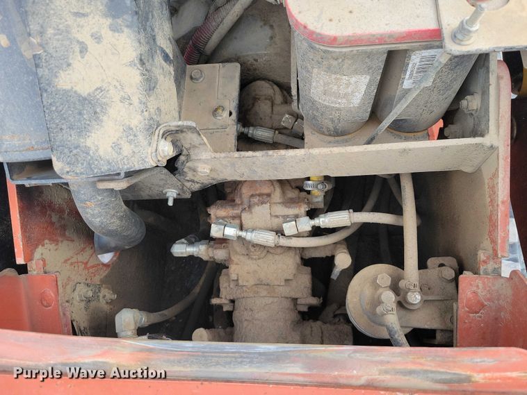 image for item NK9976 2018 Ditch Witch SK800 compact utility loader