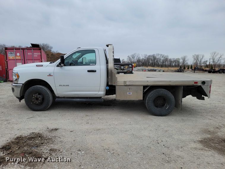 image for item NK9988 2020 RAM 3500 flatbed pickup truck