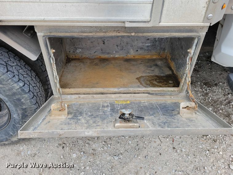 image for item NK9988 2020 RAM 3500 flatbed pickup truck