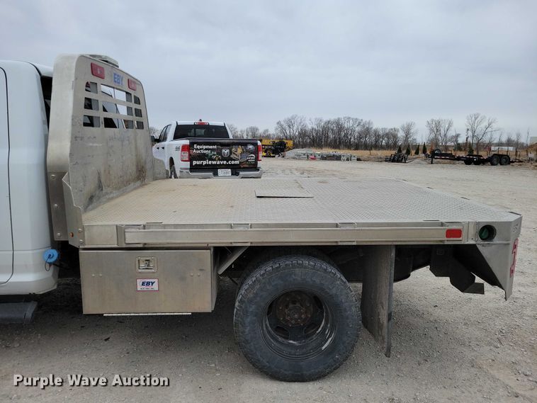 image for item NK9988 2020 RAM 3500 flatbed pickup truck