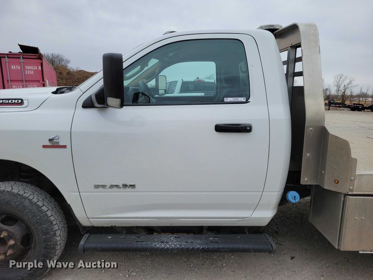 image for item NK9988 2020 RAM 3500 flatbed pickup truck