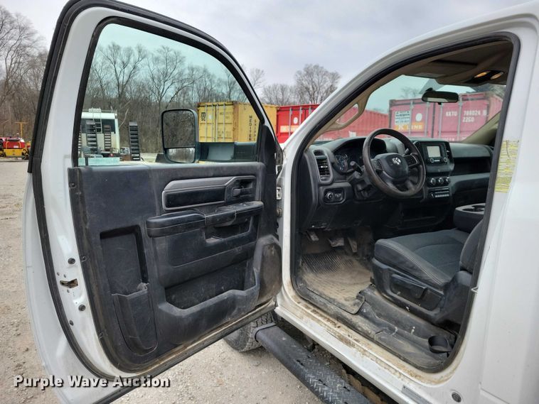 image for item NK9988 2020 RAM 3500 flatbed pickup truck