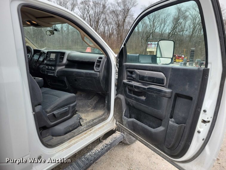 image for item NK9988 2020 RAM 3500 flatbed pickup truck
