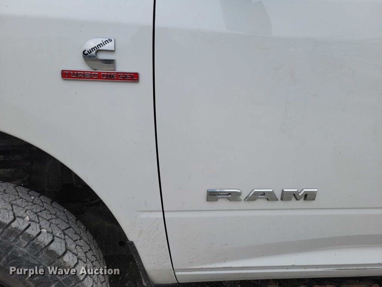 image for item NK9988 2020 RAM 3500 flatbed pickup truck