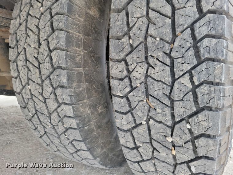 image for item NK9988 2020 RAM 3500 flatbed pickup truck