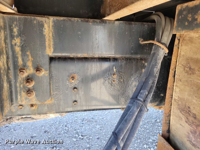 image for item NK9991 2010 Ford F750 Super Duty bucket truck