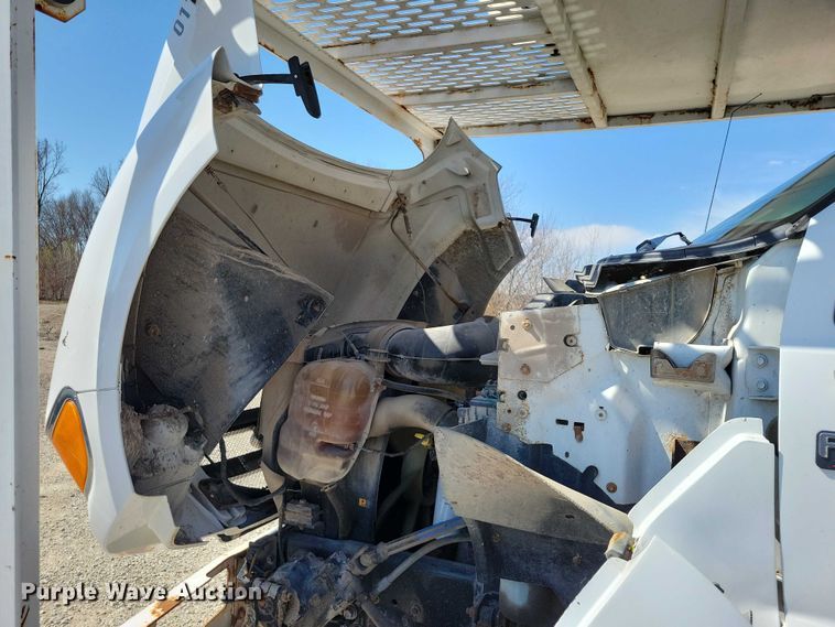 image for item NK9991 2010 Ford F750 Super Duty bucket truck