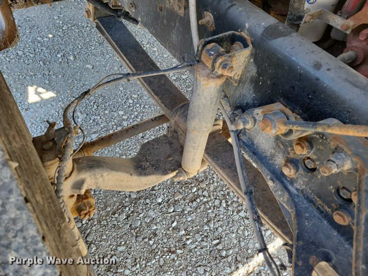 image for item NK9991 2010 Ford F750 Super Duty bucket truck