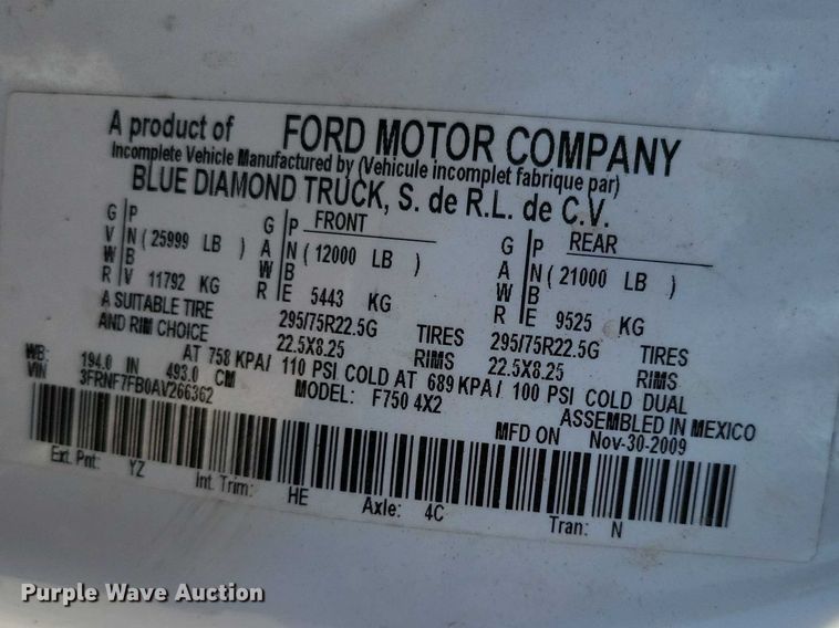 image for item NK9991 2010 Ford F750 Super Duty bucket truck