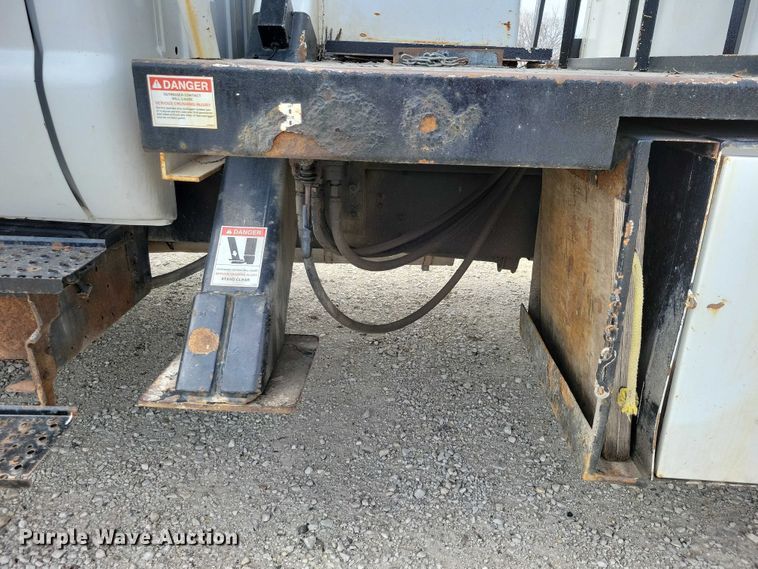 image for item NK9995 2007 Ford F750 Super Duty bucket truck
